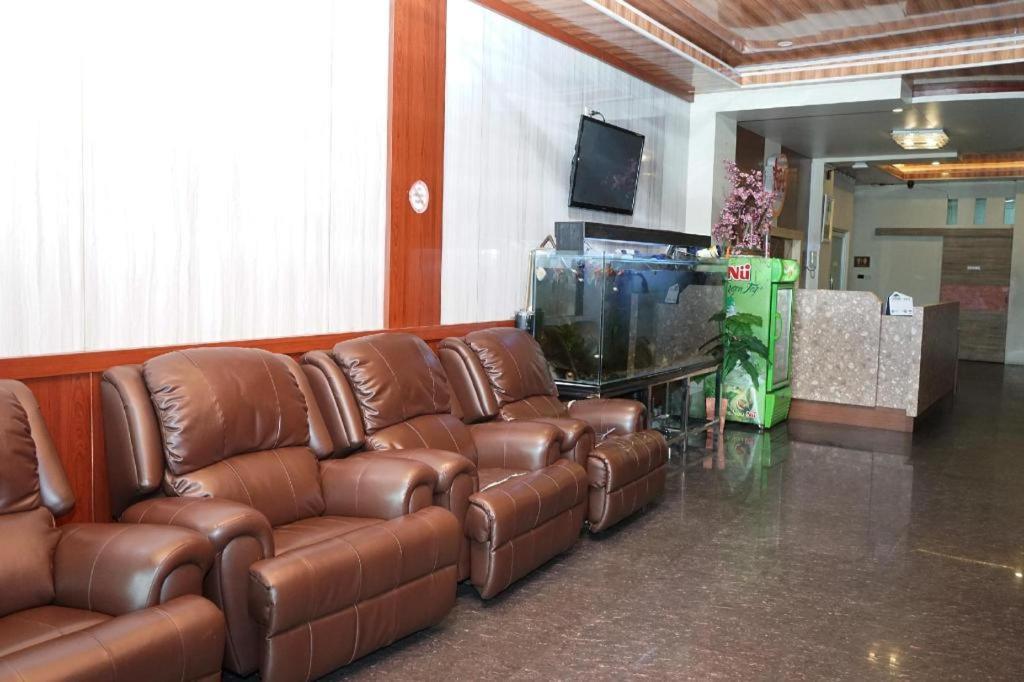 Ren'Z Hotel Pangkal Pinang Dış mekan fotoğraf