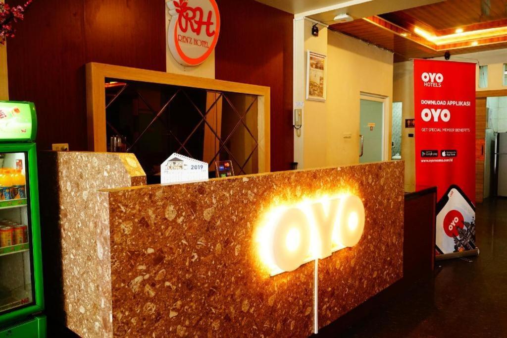 Ren'Z Hotel Pangkal Pinang Dış mekan fotoğraf